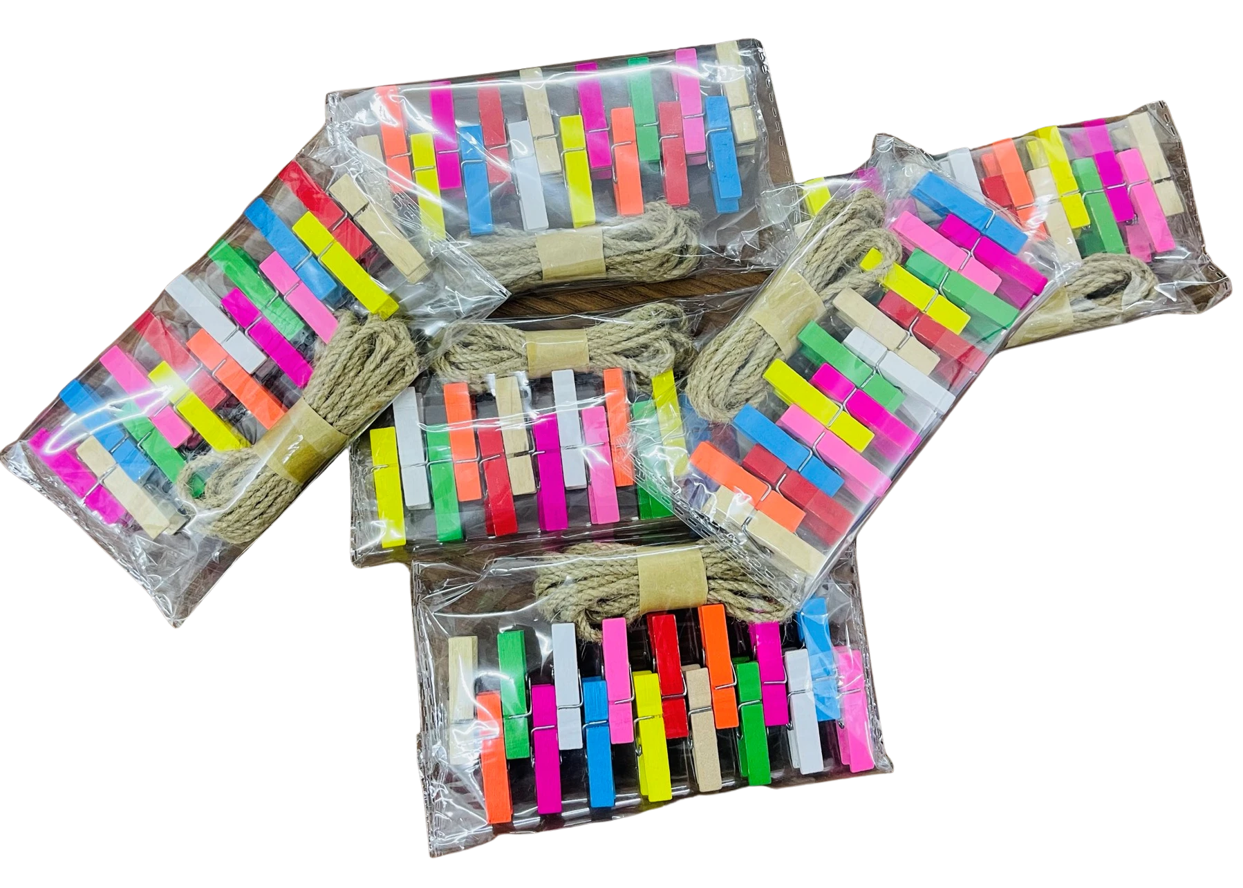 Mini pince en bois naturel clip photo